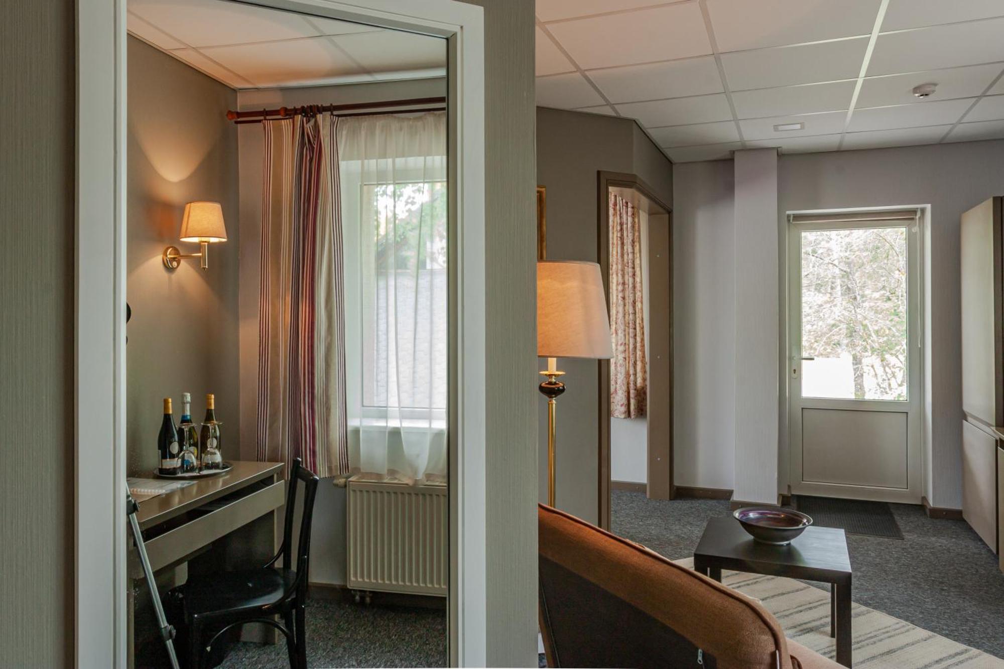 Boutique Hotel Roja Bagian luar foto