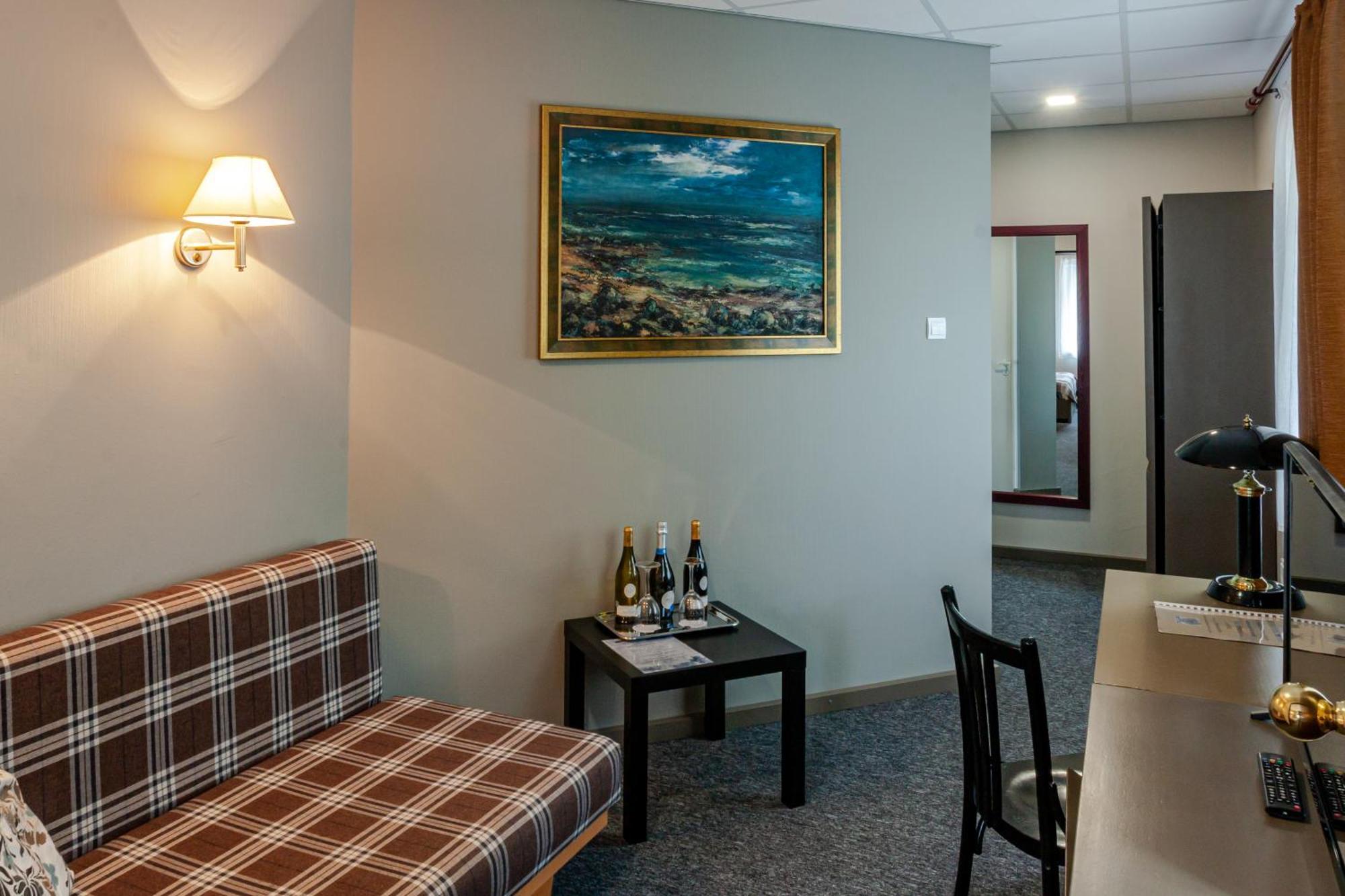 Boutique Hotel Roja Bagian luar foto