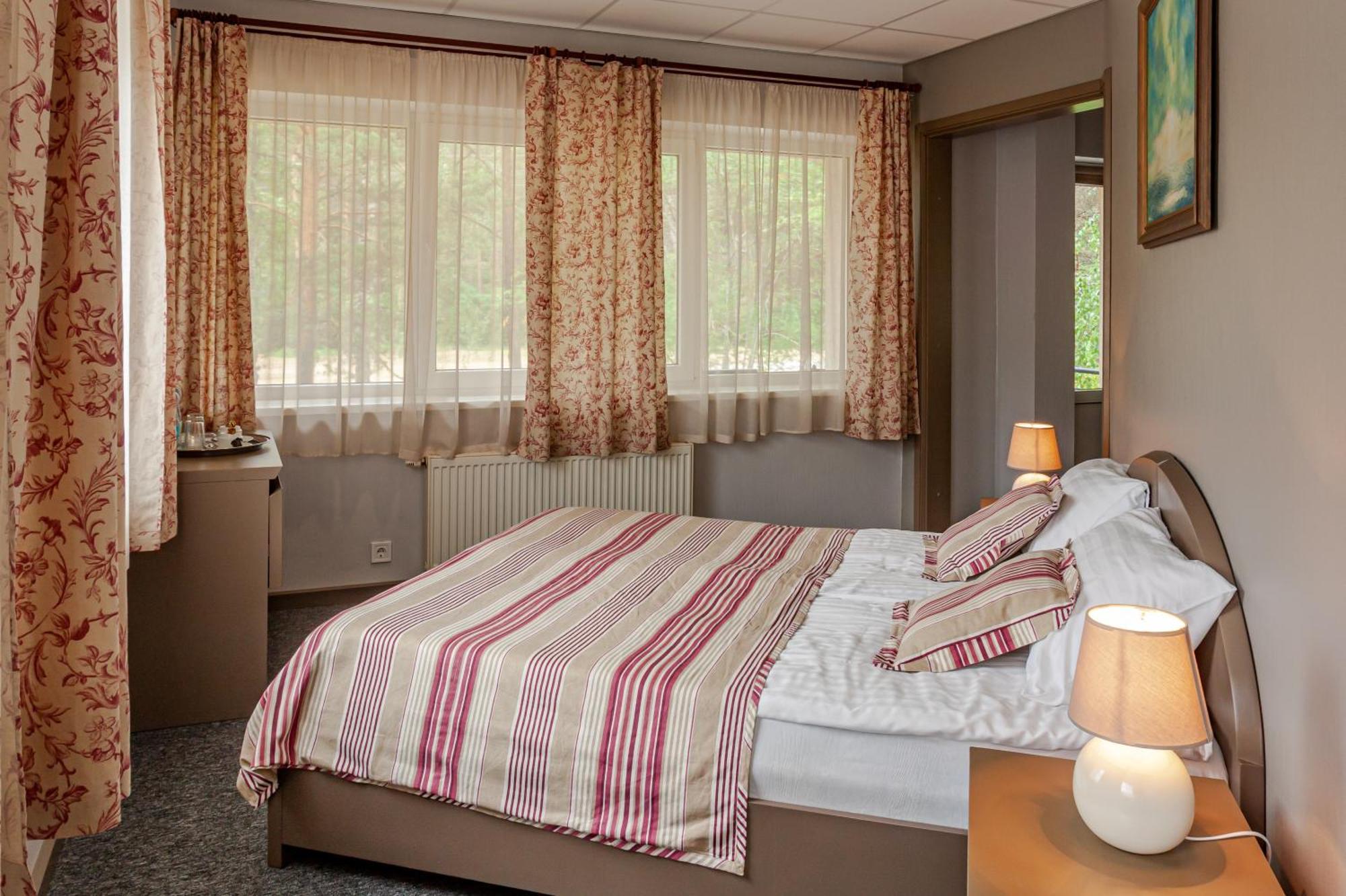 Boutique Hotel Roja Bagian luar foto